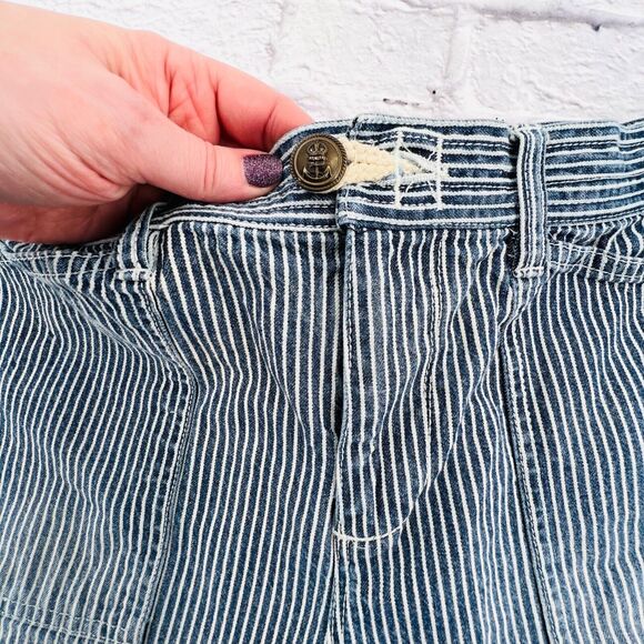 LRL Lauren Jeans Shorts Womans 8 Blue White Striped Anchor Button Cotton - Picture 5 of 10